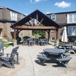 exterior view at Barrel Oaks
